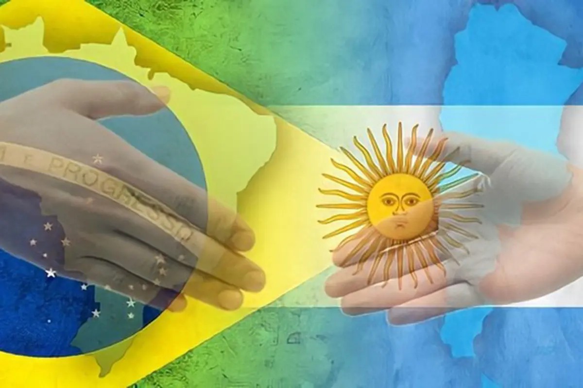comercio-con-brasil-economista-advierte-que-una-escalada-diplomatica-podria-golpear-a-la-industria-y-20260728-042409