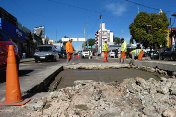 Corte de tránsito en avenida Ramírez por trabajos de hormigonado