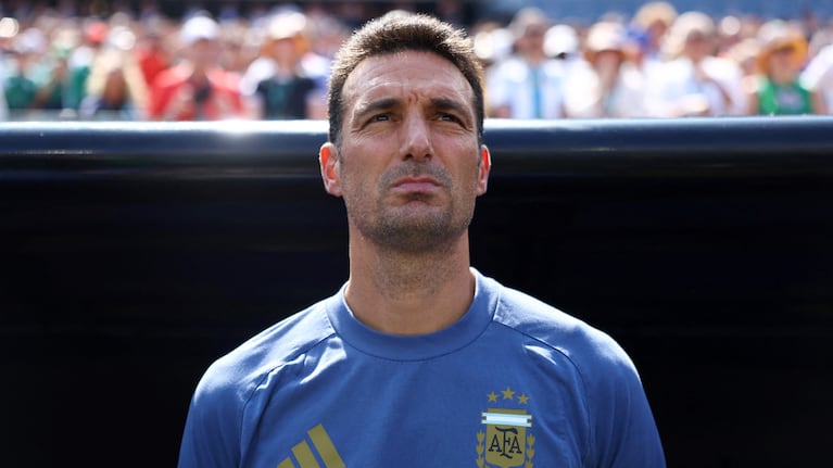 el-primer-posteo-de-lionel-scaloni-tras-la-final-evito-confirmar-su-continuidad-y-les-dedico-una-fra-20260727-012259
