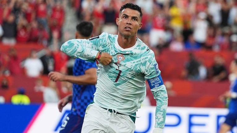 en-un-partido-con-polemicas-portugal-le-gano-2-1-a-croacia-y-enfrentara-a-espana-en-octavos-20260703-013137