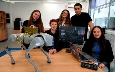 Estudiantes secundarios crearon un perro robot que busca salvar vidas en incendios y derrumbes