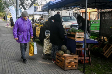 Feria en tu Barrio: Comenzó a funcionar el nuevo punto fijo en Escuela Hogar