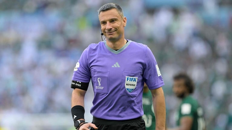 la-fifa-confirmo-quien-sera-el-arbitro-para-la-final-entre-la-seleccion-argentina-y-espana-20260717-010137