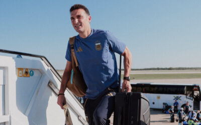 La Selección argentina llegó a Atlanta, la sede del partido con Inglaterra