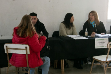 Oficinas a la Comunidad acercó servicios a vecinos de barrio Paraná XX