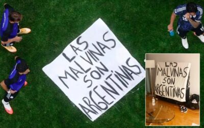 Revelaron el origen de la bandera de Malvinas que exhibió la Selección tras vencer a Inglaterra