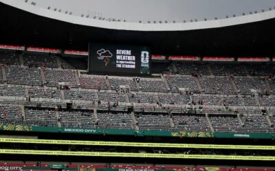 Se demora una hora el comienzo del partido entre México e Inglaterra por una tormenta eléctrica
