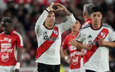 Con gol de Driussi, River le gana a Independiente Santa Fe y se ilusiona con pasar a cuartos de final de la Copa Sudamericana