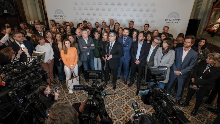 diputados-de-la-libertad-avanza-planean-una-estrategia-para-dilatar-los-proyectos-de-la-oposicion-so-20260829-000324