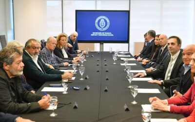 El Gobierno busca garantizar un salario mínimo de más de $1.000.000