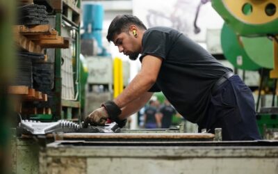 La economía creció 0,8% en junio y acumuló un alza de 1,9% en el primer semestre