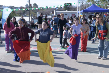 La Municipalidad de Paraná abrió el Mes de la Gurisada con una jornada popular en el barrio Anacleto Medina