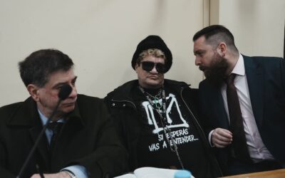 Lo que dejó la primera audiencia del juicio a Pity Álvarez: se quedó dormido, dibujó y dijo que declarará más adelante