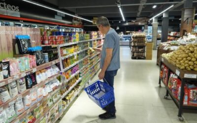 Los precios mayoristas aumentaron un 0,8% en julio y el Gobierno lo celebró: «Al final empezó con cero»