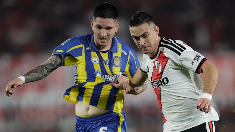 river-no-sale-de-su-mal-momento-pierde-con-rosario-central-en-el-monumental-20260803-001016