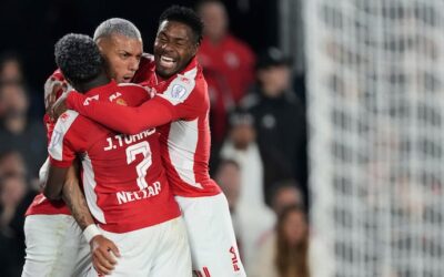 River sufrió un duro golpe en la Sudamericana: perdió por penales ante Independiente Santa Fe y quedó eliminado en octavos de final