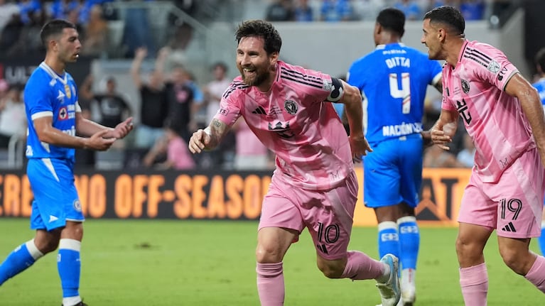 el-inter-miami-de-lionel-messi-le-gano-2-0-a-cruz-azul-y-se-consagro-en-la-campeones-cup-20260917-020237