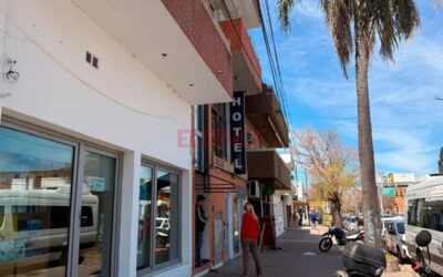 Intervención policial en un hotel de Paraná por una persona que atravesaba situación de crisis