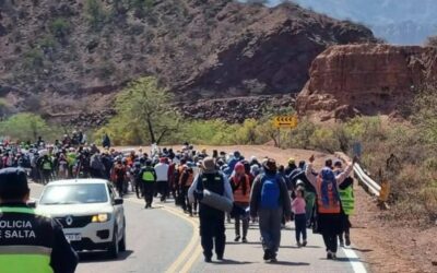 Salta: cinco mujeres fueron atropelladas por un motociclista alcoholizado cuando peregrinaban hacia la Catedral