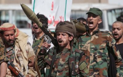 Tensión en Medio Oriente: los rebeldes hutíes de Yemen bombardearon una base militar de Arabia Saudita