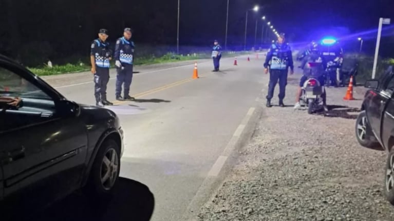 un-motociclista-alcoholizado-atropello-a-cinco-mujeres-que-perenigraban-por-la-virgen-del-milagro-en-20260914-010232