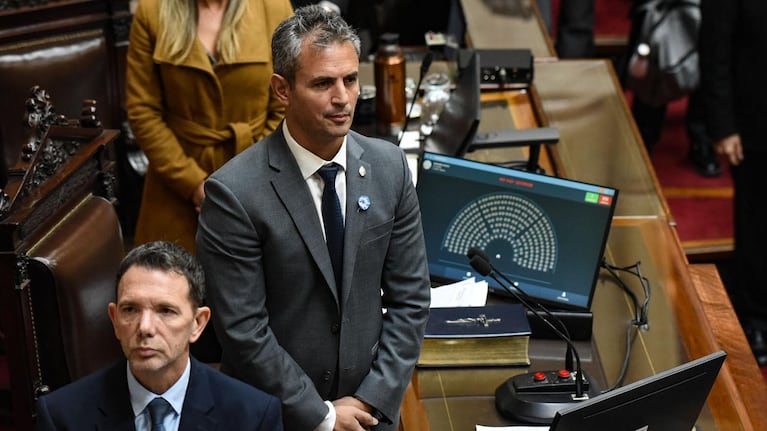 diputados-el-oficialismo-convoco-a-una-sesion-para-el-21-de-octubre-y-busca-asegurar-el-apoyo-de-sus-20261010-020304